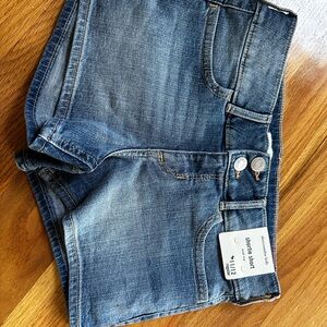 NWT Abercrombie Kids Blue Denim Shorts Girls 11/12